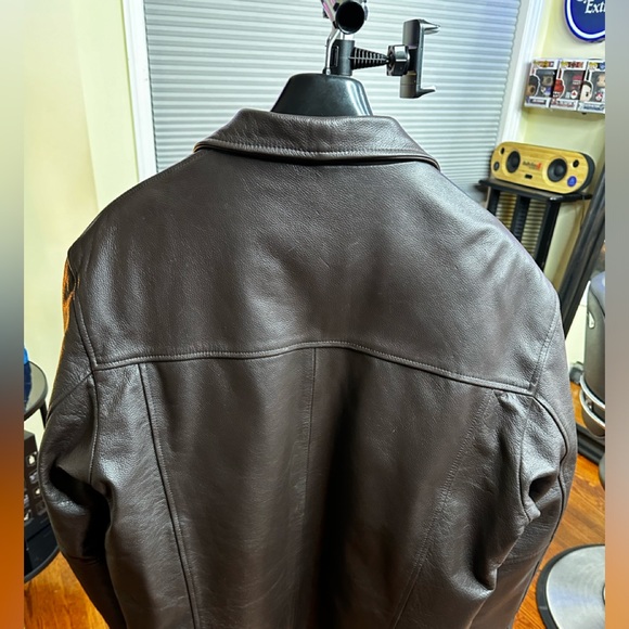 LEATHER COAT, Lg - Picture 4 of 11